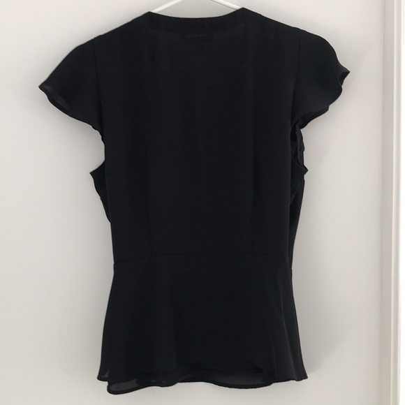 Banana Republic | Women’s black wrap blouse. Size small. Ruffle detail. - Picture 6 of 7